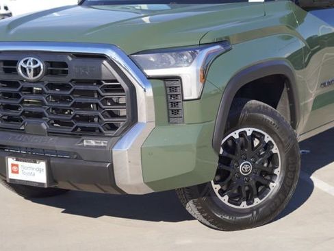 Used 2022 Toyota Tundra SR5 w/ TRD Off-Road Package image 5