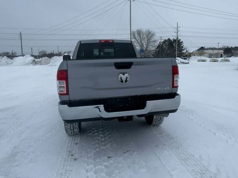 Used 2024 RAM 2500 Tradesman w/ Chrome Appearance Group image 7