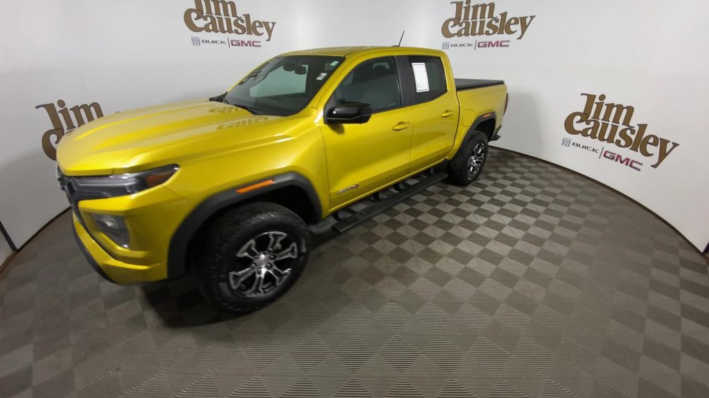 Used 2023 GMC Canyon AT4 w/ Technology Package AWD/4WD image 4