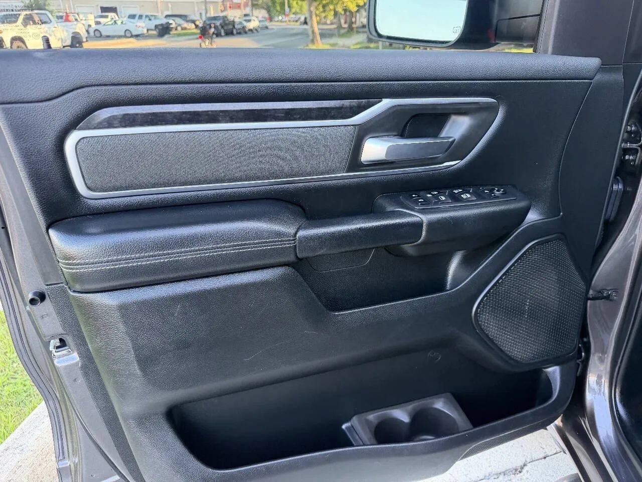 Used 2019 RAM 1500 Big Horn AWD/4WD image 18