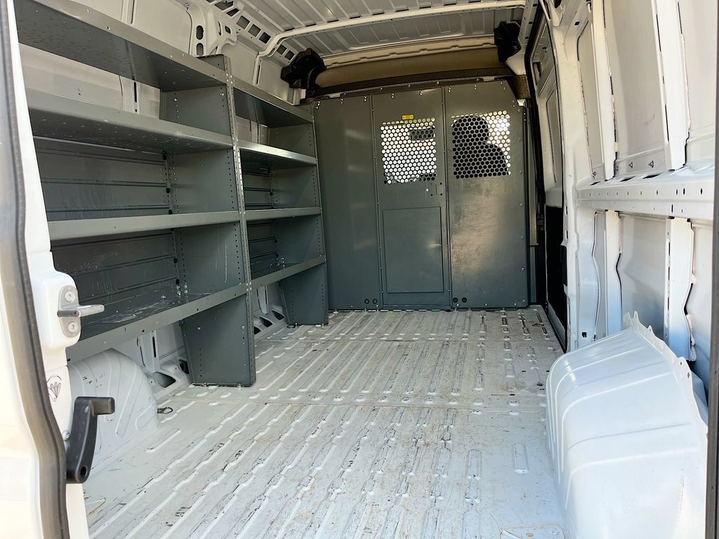 Used 2024 RAM ProMaster 2500 w/ Safety Group FWD image 20