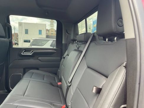 Used 2025 Chevrolet Silverado 2500 LTZ w/ LTZ Plus Package AWD/4WD image 21