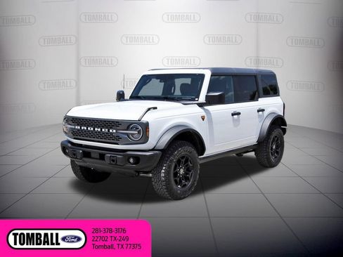 Used 2026 Ford Bronco Badlands AWD/4WD image 3