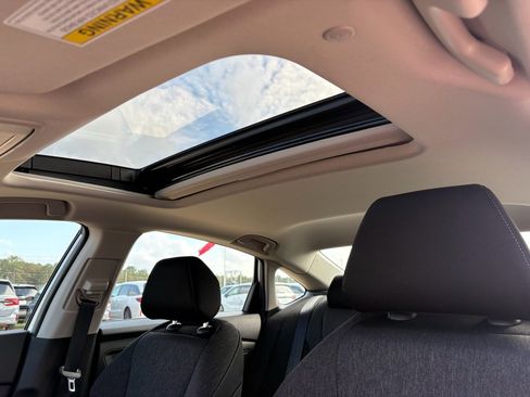 Certified 2025 Honda Accord SE image 21