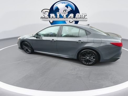 Certified 2025 Toyota Camry SE image 6