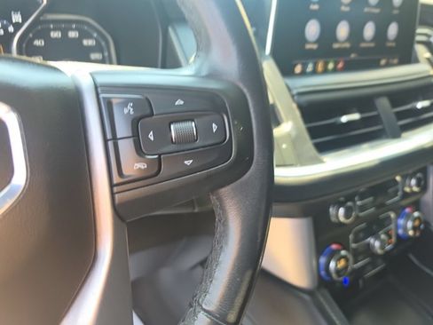 Used 2021 GMC Yukon XL SLT AWD/4WD image 21