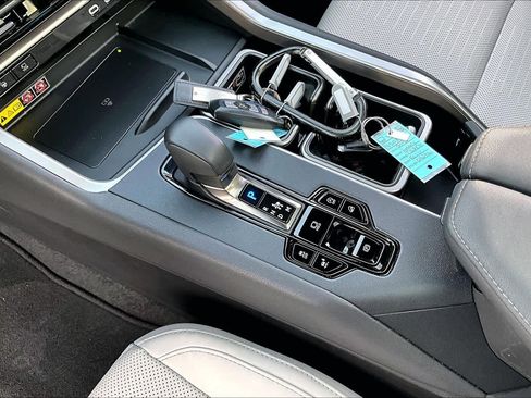 Used 2025 Lexus TX 350 Premium image 16