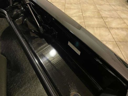 Used 2002 Ford Thunderbird image 36