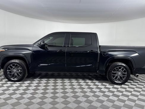 Used 2022 Toyota Tundra Platinum image 7