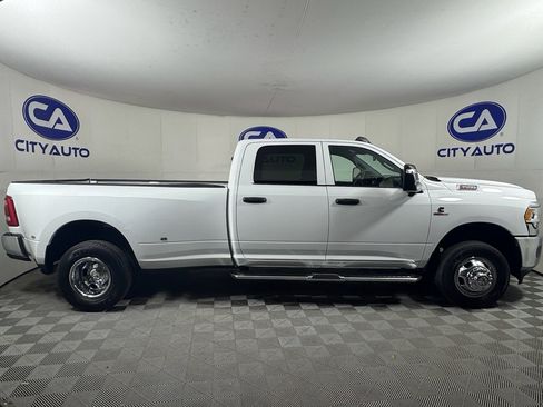 Used 2024 RAM 3500 Tradesman w/ Towing Technology Group image 2