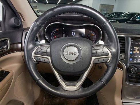 Used 2014 Jeep Grand Cherokee Limited w/ Trailer Tow Group IV image 9