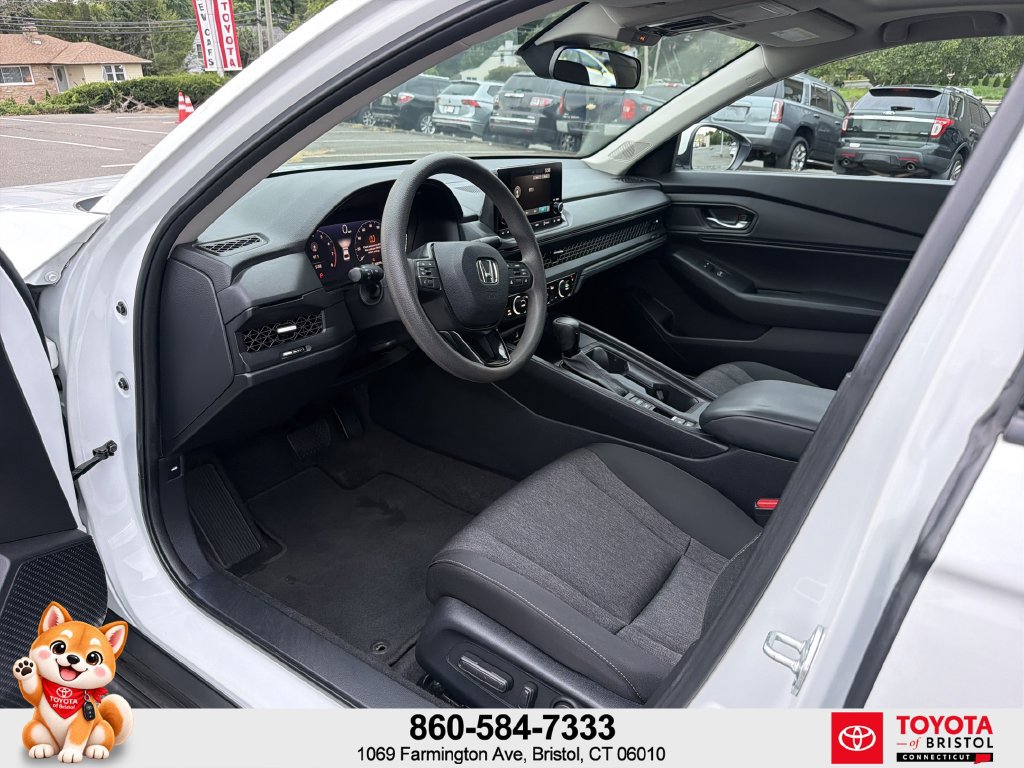 Used 2023 Honda Accord EX image 17