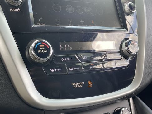 Used 2019 Nissan Murano SL w/ SL Technology Package FWD image 26