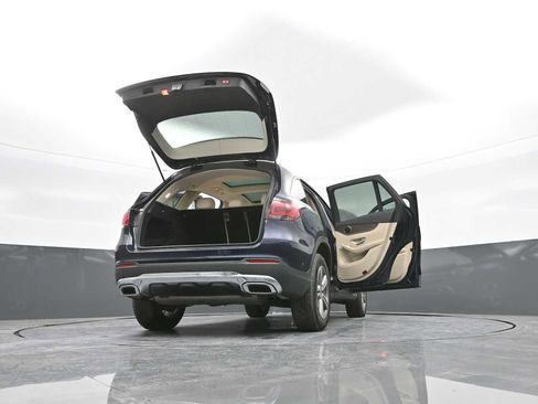 Used 2022 Mercedes-Benz GLC 300 GLC 300 image 47