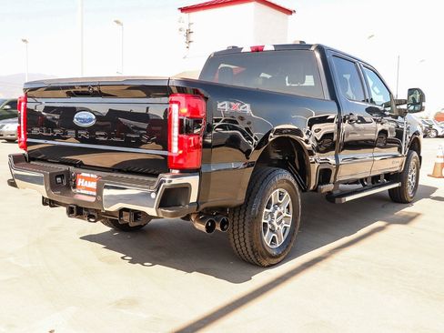 Used 2025 Ford F250 Lariat AWD/4WD image 7
