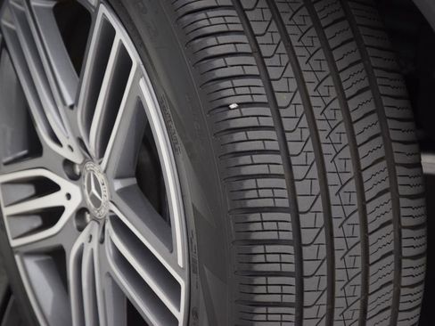 Used 2025 Mercedes-Benz GLS 450 GLS 450 image 34