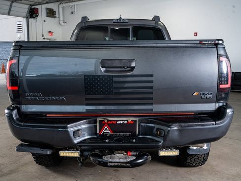 Used 2014 Toyota Tacoma 4x4 Double Cab image 7