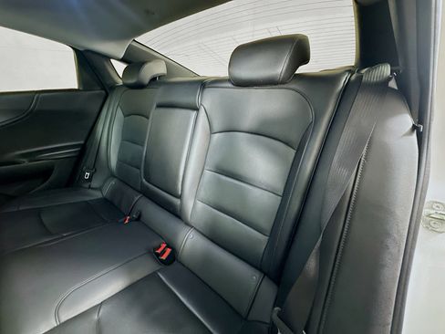 Used 2017 Chevrolet Malibu Premier w/ Premier Sun and Wheel Package image 25