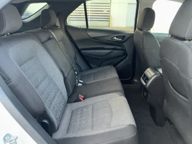 Used 2024 Chevrolet Equinox LT FWD image 21