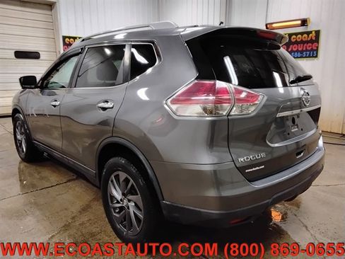 Used 2016 Nissan Rogue SL image 6