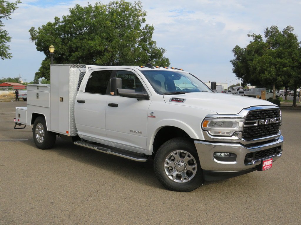 New 2022 RAM 3500 SLT w/ Quick Order Package 2YG SLT AWD/4WD image 2