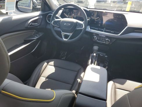 New 2026 Chevrolet Trax ACTIV FWD image 12