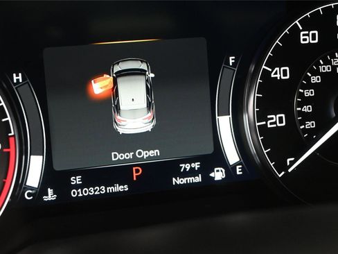 Certified 2025 Acura RDX SH-AWD w/ Technology Package image 3