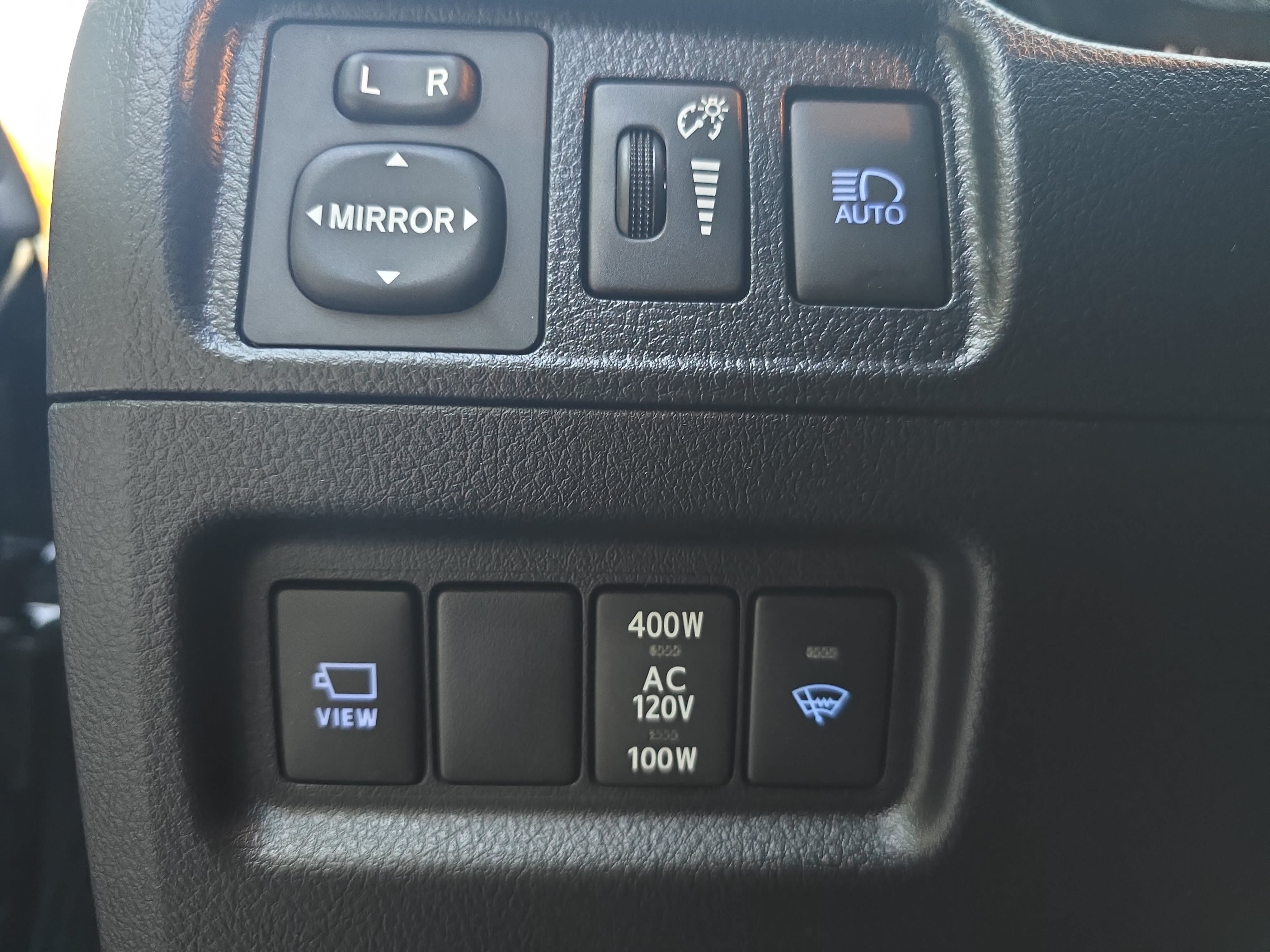 Used 2024 Toyota 4Runner Limited AWD/4WD image 22