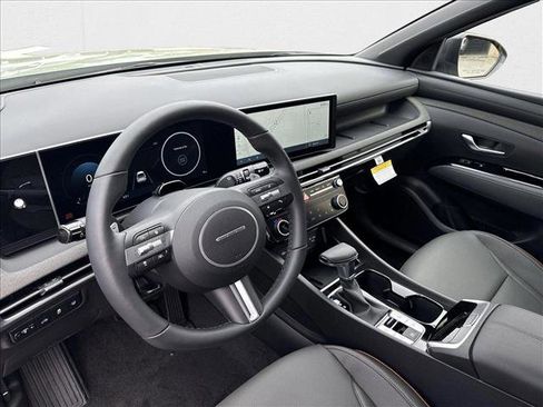 New 2025 Hyundai Santa Cruz Limited image 3