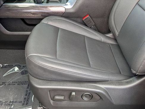 Used 2023 Chevrolet Silverado 1500 LTZ image 15