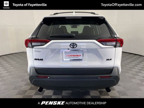 New 2025 Toyota RAV4 XLE image 4