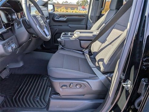New 2026 GMC Sierra 1500 Elevation image 14