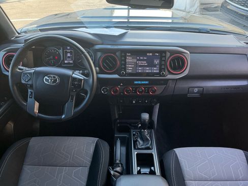 Used 2023 Toyota Tacoma TRD Sport image 19