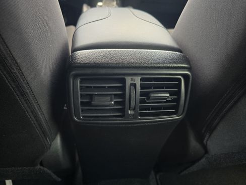 Used 2021 Nissan Rogue Sport S FWD image 25
