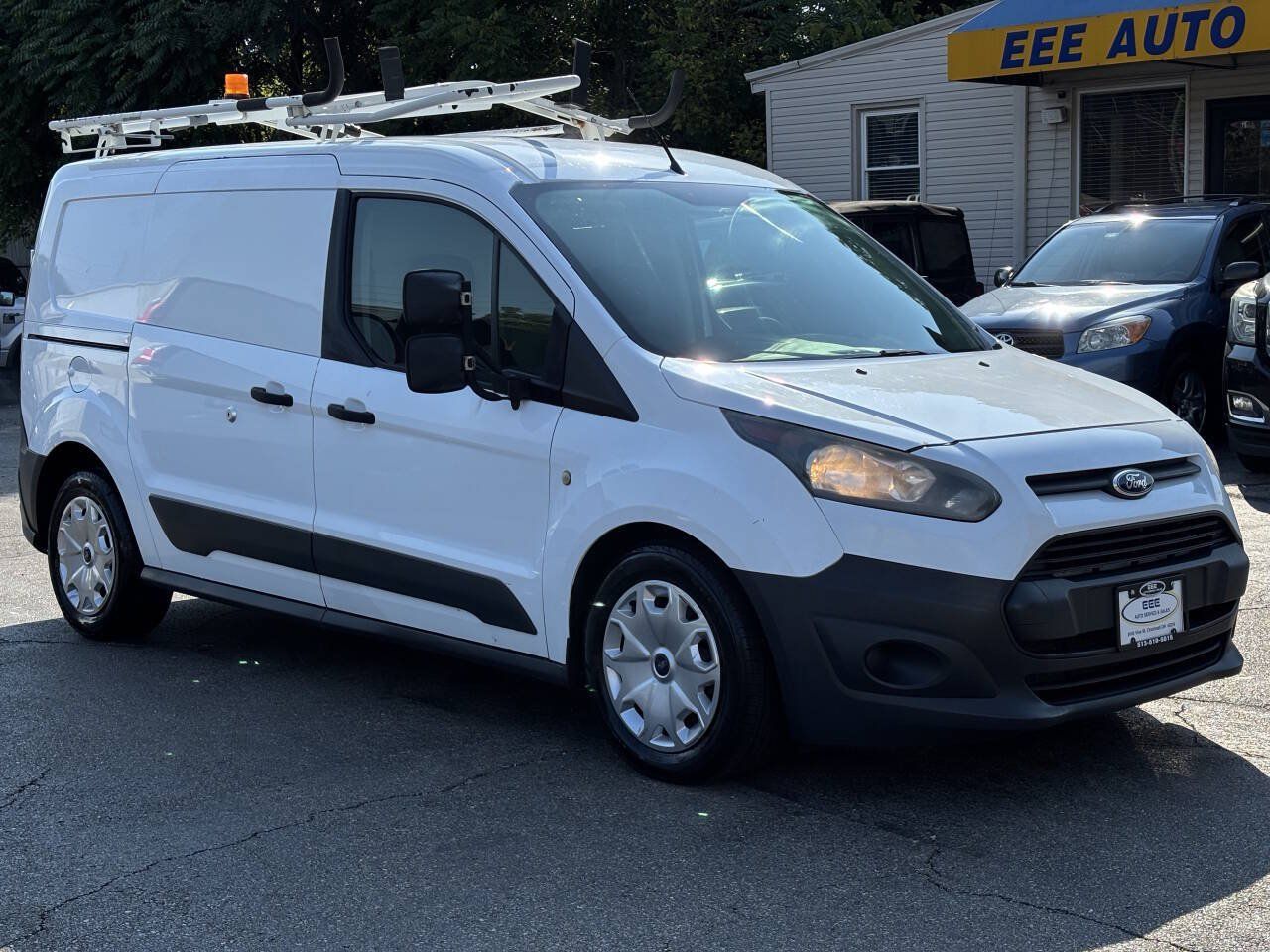 Used 2015 Ford Transit Connect XL FWD image 2