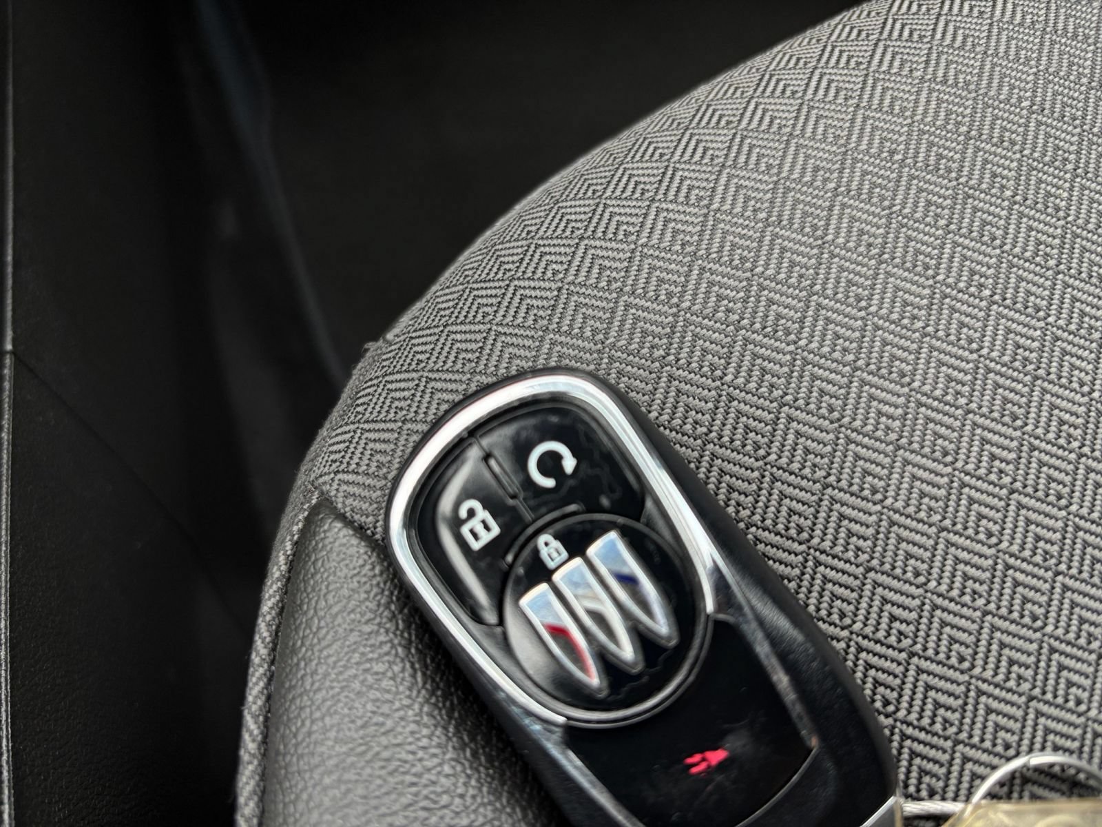 Used 2025 Buick Encore GX Preferred AWD/4WD image 20