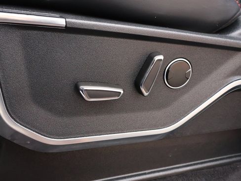 Used 2024 Ford F150 Raptor image 11