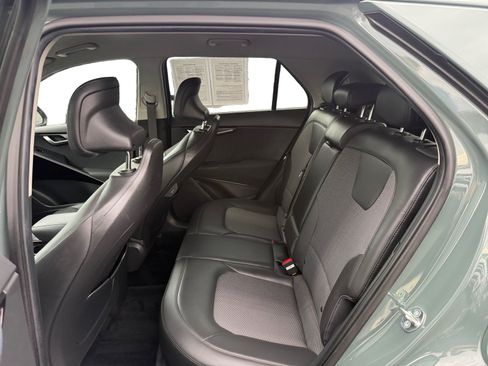 Used 2023 Kia Niro EX FWD image 16
