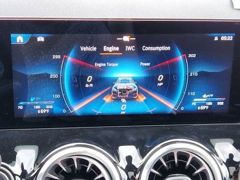 New 2026 Mercedes-Benz GLA 35 AMG 4MATIC image 28