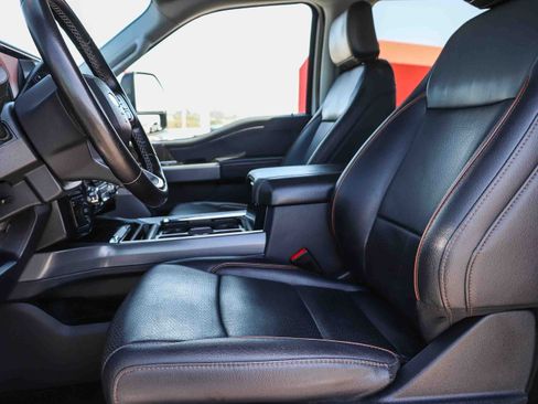 Used 2025 Ford F250 Lariat AWD/4WD image 18