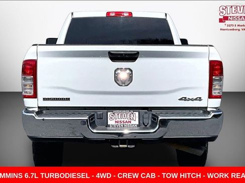 Used 2024 RAM 2500 Big Horn AWD/4WD image 5