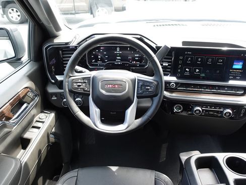 Used 2024 GMC Sierra 1500 Elevation AWD/4WD image 33