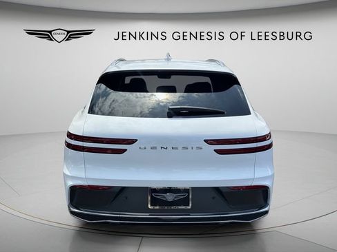 New 2027 Genesis GV70 2.5T Advanced AWD/4WD image 7