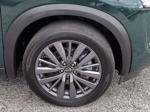 Used 2024 Nissan Pathfinder SL w/ SL Premium Package AWD/4WD image 10