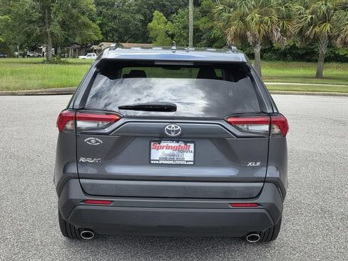 Used 2023 Toyota RAV4 XLE Premium FWD image 3