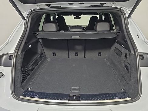 New 2025 Porsche Cayenne GTS image 13