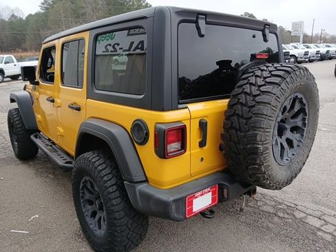Used 2019 Jeep Wrangler Unlimited Sport S image 6