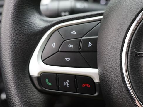 Used 2017 Jeep Compass Sport image 18