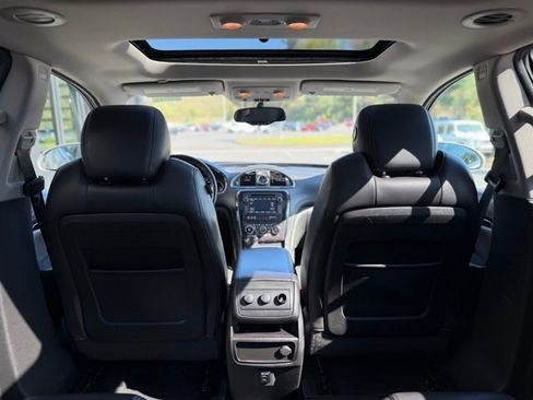 Used 2016 Buick Enclave Leather AWD/4WD image 60