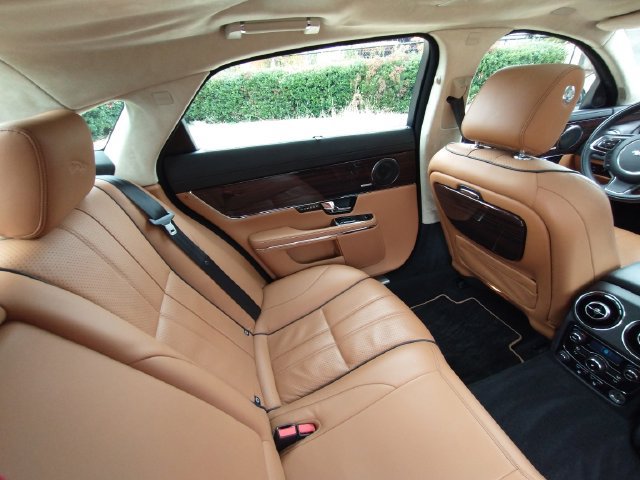 Used 2011 Jaguar XJ L RWD image 84